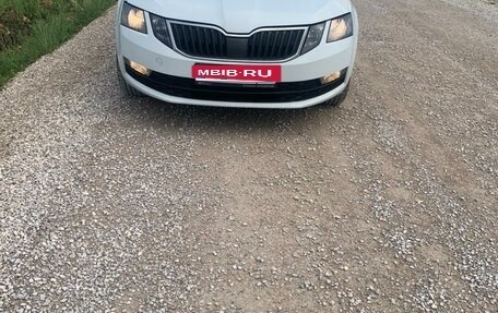 Skoda Octavia, 2018 год, 1 500 000 рублей, 6 фотография