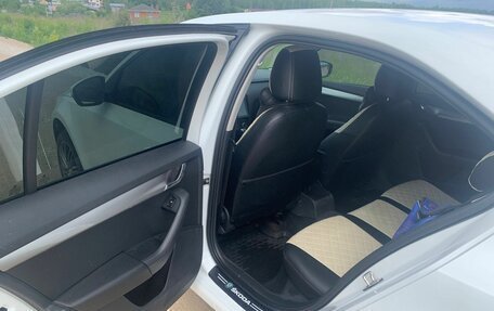 Skoda Octavia, 2018 год, 1 500 000 рублей, 12 фотография