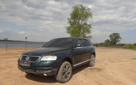 Volkswagen Touareg III, 2003 год, 350 000 рублей, 2 фотография