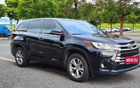 Toyota Highlander III, 2021 год, 2 500 008 рублей, 3 фотография