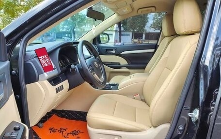 Toyota Highlander III, 2021 год, 2 500 008 рублей, 8 фотография