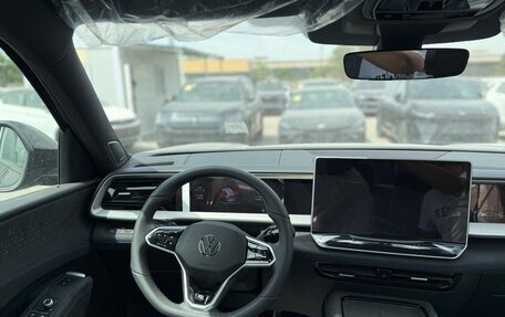 Volkswagen Teramont, 2025 год, 5 450 000 рублей, 10 фотография