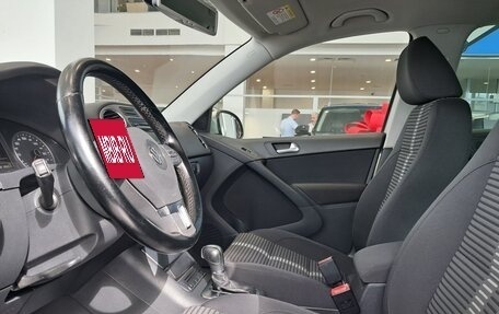 Volkswagen Tiguan I, 2010 год, 1 099 000 рублей, 16 фотография