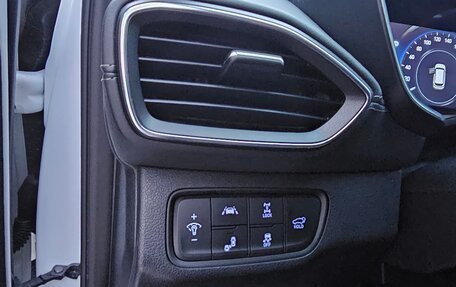 Hyundai Santa Fe IV, 2020 год, 3 750 000 рублей, 19 фотография