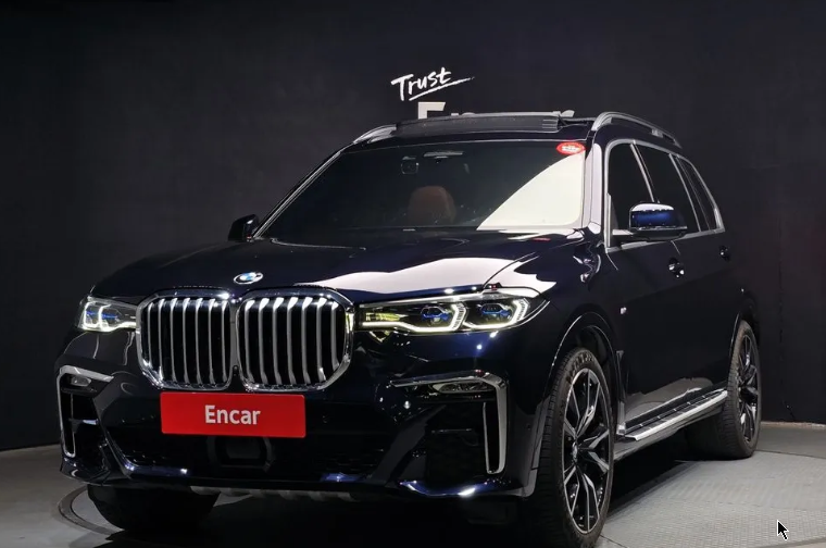 BMW X7 G07, 2021 год, 9 300 000 рублей, 1 фотография