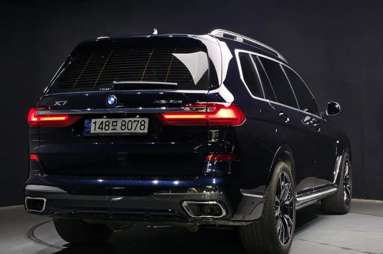 BMW X7 G07, 2021 год, 9 300 000 рублей, 2 фотография