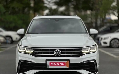 Volkswagen Tiguan II, 2022 год, 3 250 077 рублей, 6 фотография