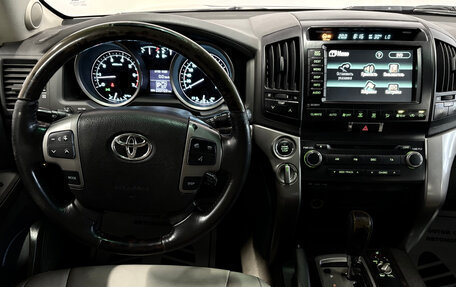 Toyota Land Cruiser 200, 2008 год, 2 427 000 рублей, 6 фотография