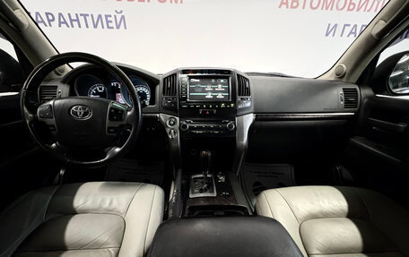 Toyota Land Cruiser 200, 2008 год, 2 427 000 рублей, 8 фотография