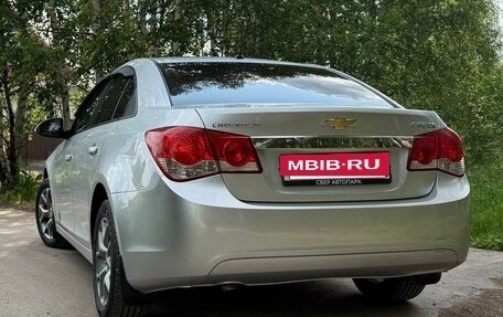 Chevrolet Cruze II, 2014 год, 800 000 рублей, 6 фотография