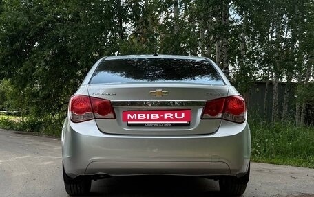 Chevrolet Cruze II, 2014 год, 800 000 рублей, 8 фотография