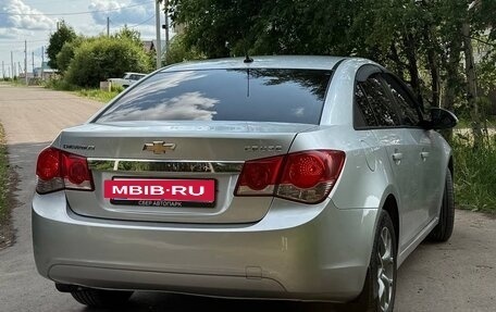 Chevrolet Cruze II, 2014 год, 800 000 рублей, 10 фотография
