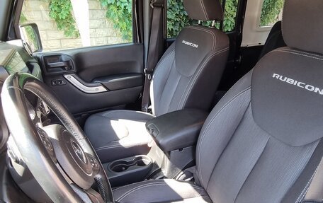 Jeep Wrangler, 2014 год, 3 990 000 рублей, 25 фотография