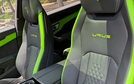 Lamborghini Urus I, 2024 год, 29 990 000 рублей, 8 фотография