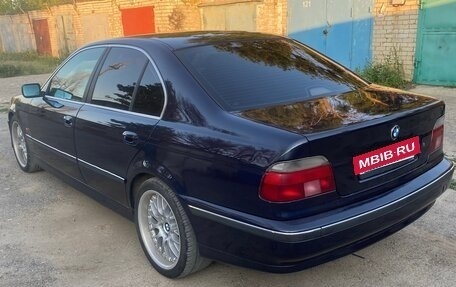 BMW 5 серия, 1998 год, 585 000 рублей, 2 фотография