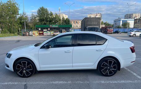 Skoda Octavia, 2018 год, 1 680 000 рублей, 6 фотография