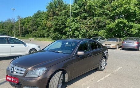 Mercedes-Benz C-Класс, 2012 год, 1 600 000 рублей, 10 фотография