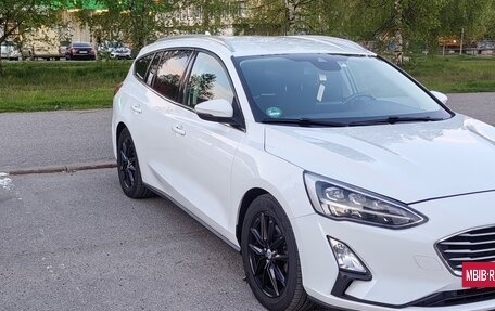 Ford Focus IV, 2019 год, 1 500 000 рублей, 2 фотография