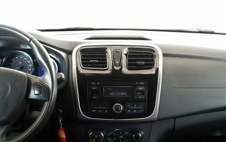 Renault Sandero II рестайлинг, 2016 год, 799 000 рублей, 5 фотография