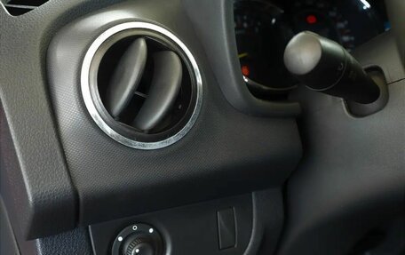 Renault Sandero II рестайлинг, 2016 год, 799 000 рублей, 9 фотография