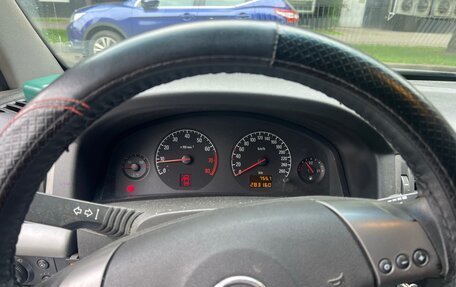 Opel Vectra C рестайлинг, 2003 год, 380 000 рублей, 9 фотография