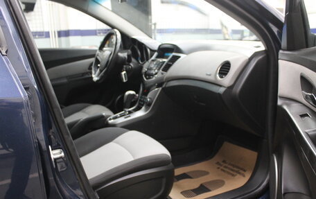 Chevrolet Cruze II, 2011 год, 566 000 рублей, 13 фотография