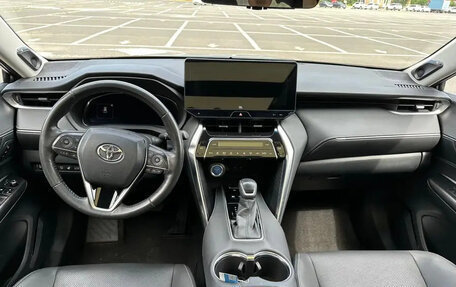 Toyota Harrier, 2021 год, 3 050 000 рублей, 8 фотография
