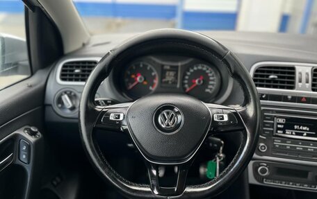 Volkswagen Polo VI (EU Market), 2016 год, 905 000 рублей, 19 фотография