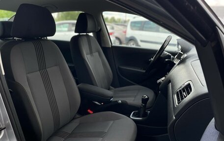 Volkswagen Polo VI (EU Market), 2016 год, 905 000 рублей, 23 фотография