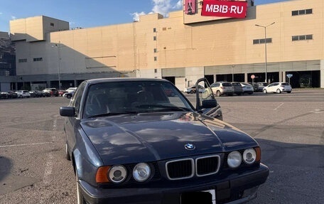 BMW 5 серия, 1995 год, 590 000 рублей, 1 фотография