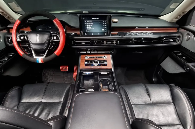 Lincoln Aviator II, 2021 год, 5 180 000 рублей, 5 фотография