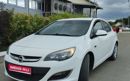 Opel Astra J, 2012 год, 720 000 рублей, 1 фотография