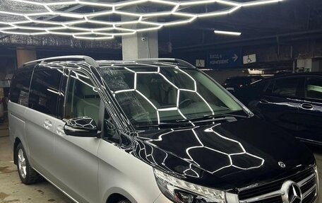 Mercedes-Benz V-Класс, 2017 год, 3 999 999 рублей, 2 фотография
