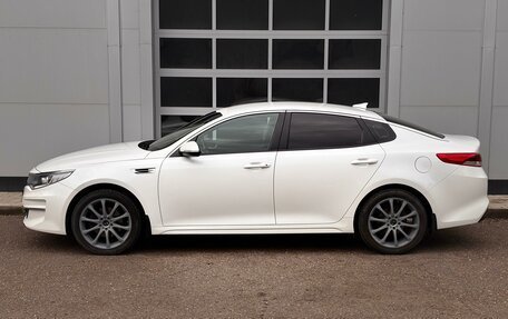 KIA Optima IV, 2017 год, 1 650 000 рублей, 2 фотография