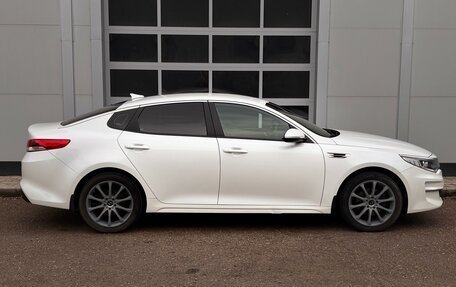 KIA Optima IV, 2017 год, 1 650 000 рублей, 6 фотография