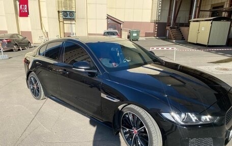 Jaguar XE I рестайлинг, 2016 год, 3 189 000 рублей, 6 фотография