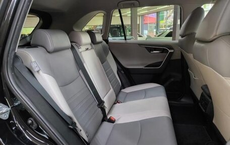 Toyota RAV4, 2022 год, 2 550 000 рублей, 12 фотография