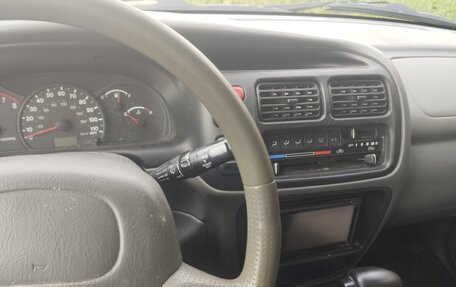 Suzuki Grand Vitara, 2002 год, 370 000 рублей, 2 фотография