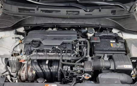 Hyundai Kona I, 2022 год, 1 600 000 рублей, 12 фотография