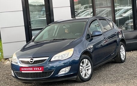 Opel Astra J, 2011 год, 585 000 рублей, 5 фотография
