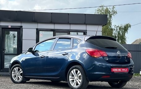Opel Astra J, 2011 год, 585 000 рублей, 9 фотография