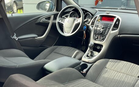 Opel Astra J, 2011 год, 585 000 рублей, 20 фотография