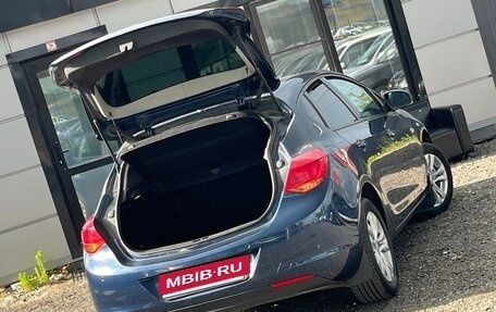 Opel Astra J, 2011 год, 585 000 рублей, 21 фотография