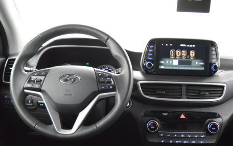 Hyundai Tucson III, 2020 год, 2 400 000 рублей, 11 фотография