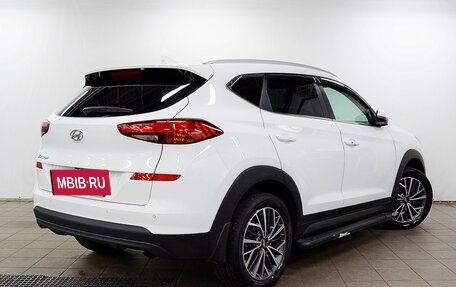 Hyundai Tucson III, 2020 год, 2 400 000 рублей, 3 фотография