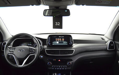 Hyundai Tucson III, 2020 год, 2 400 000 рублей, 18 фотография