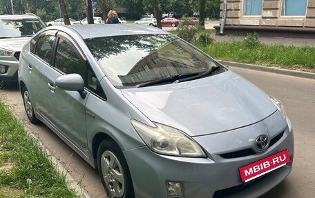 Toyota Prius, 2010 год, 1 100 000 рублей, 4 фотография