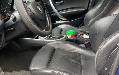 BMW 1 серия, 2006 год, 910 000 рублей, 9 фотография