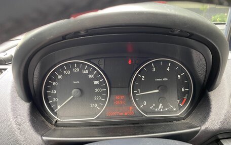 BMW 1 серия, 2006 год, 910 000 рублей, 13 фотография