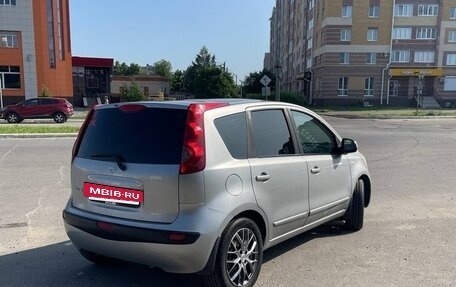 Nissan Note II рестайлинг, 2007 год, 590 000 рублей, 2 фотография